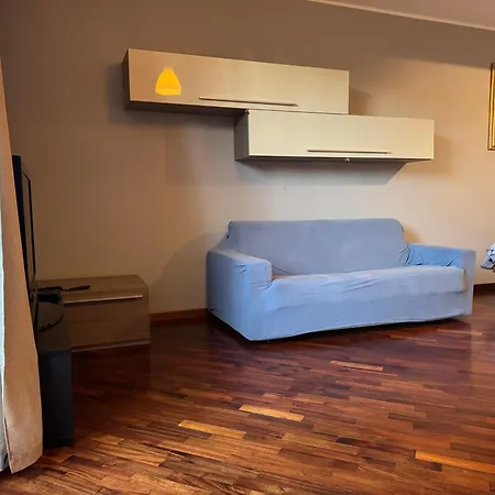 Ampio Monolocale بريشا